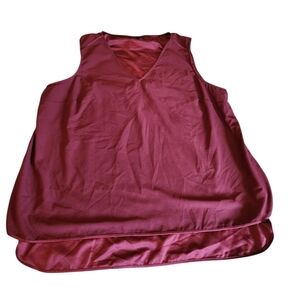 Plus Size Women's Sleeveless Burgundy Top